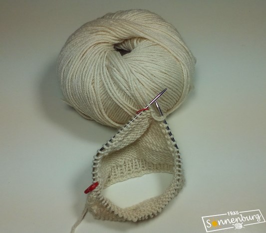 Socken stricken - addi - Sockenwunder - Stricken in Runden - Bumerangferse