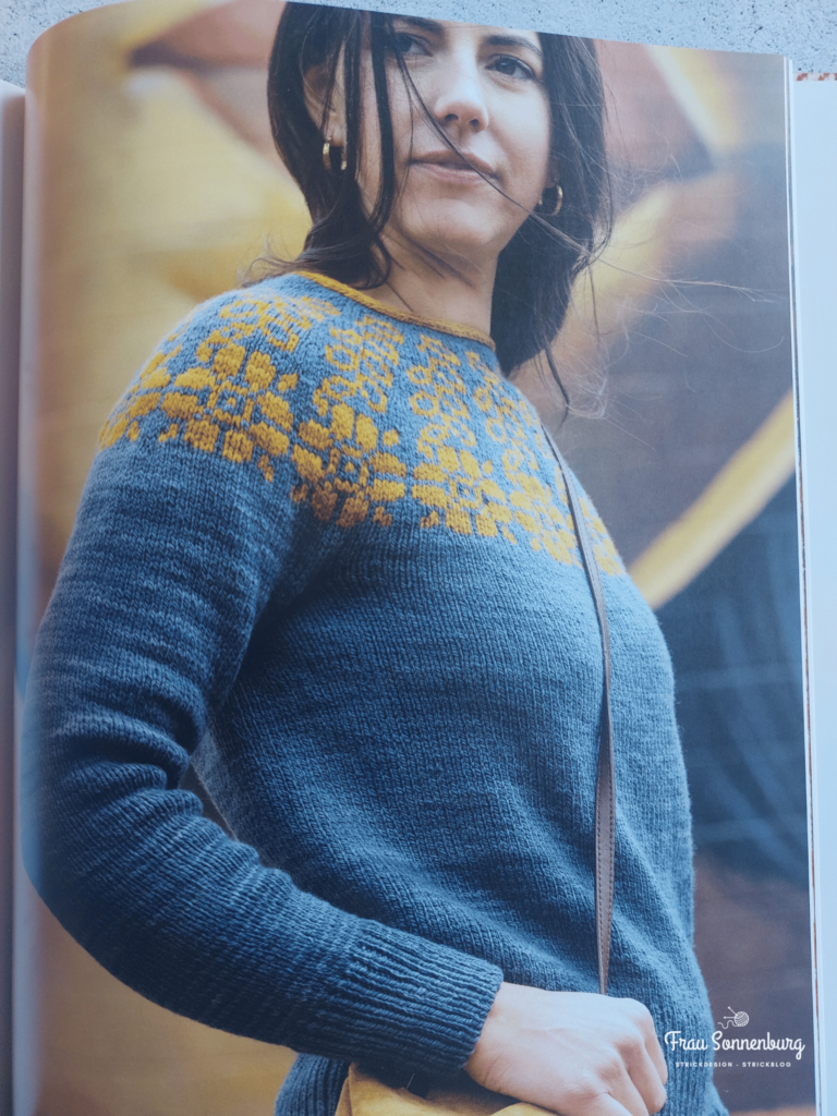 Knitovation Stitch Dictionary - enthaltene Strickanleidungen: Mütze, Pullover, Handstulpen