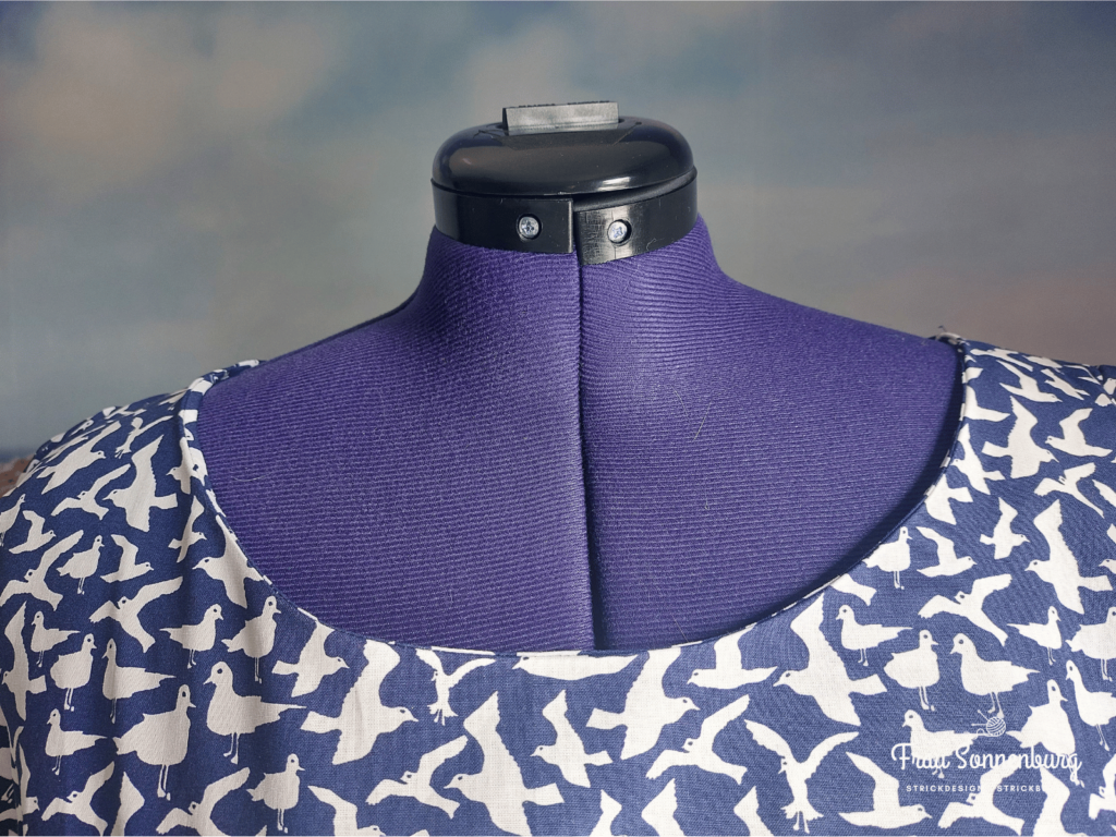 Fable Print - Ottobredesign  - Patternhack Halsausschnitt