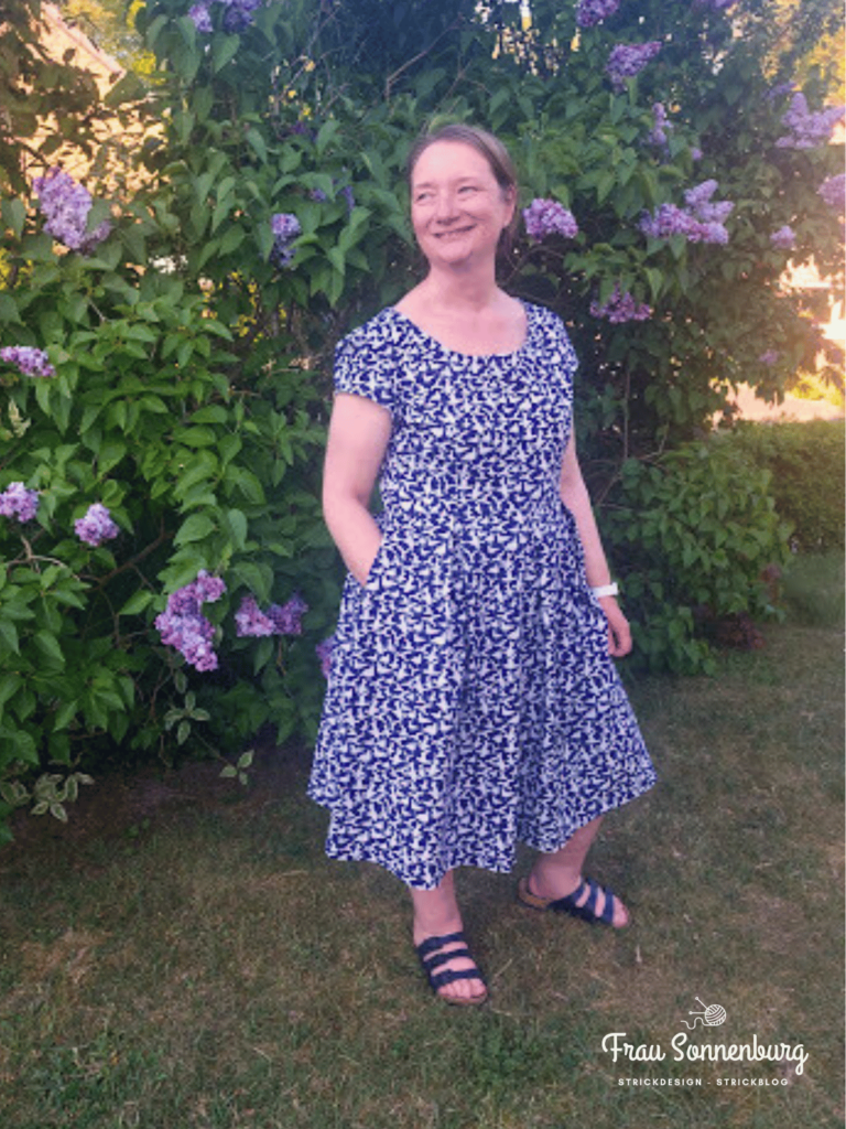 Ottobre Design - Fable Print - Patternack mit Tasche - Möwenkleid