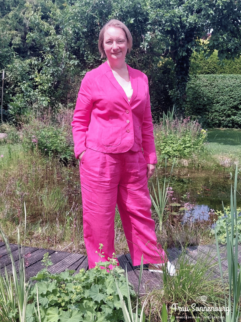 Schnieke Wiebke - Leinenblazer in Pink - Madita - Leinenhose in Pink - Allover-Outfit in pink