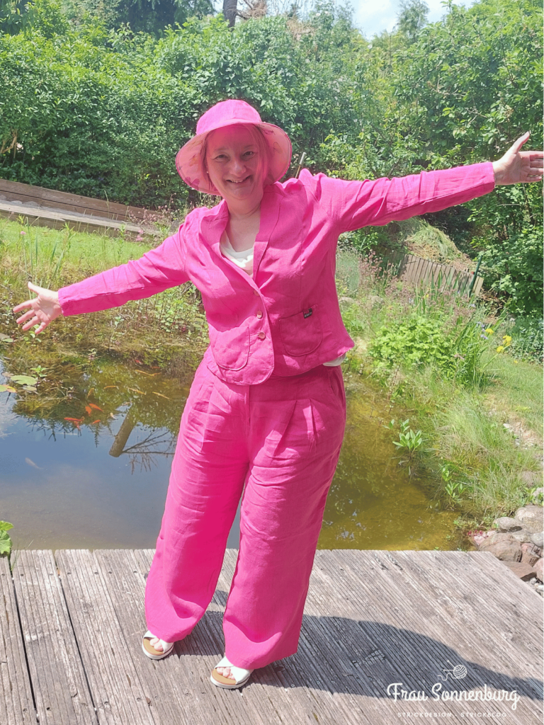 Pinkes Allover-Outfit - Blazer Schnieke Wiebke und Hose Madita