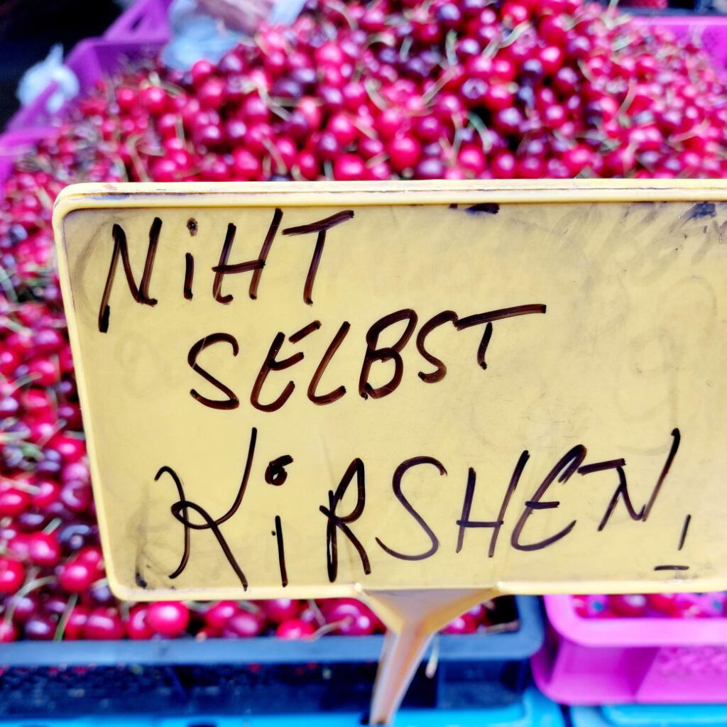 Urban Summer Vibes - Kirschen
