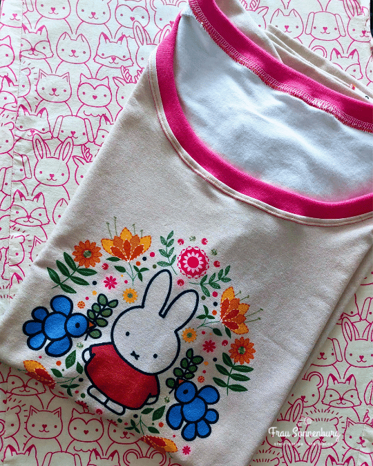 T-Shirt mit Häschenmotiv nach dem Schnitt Fable Print von Ottobredesign